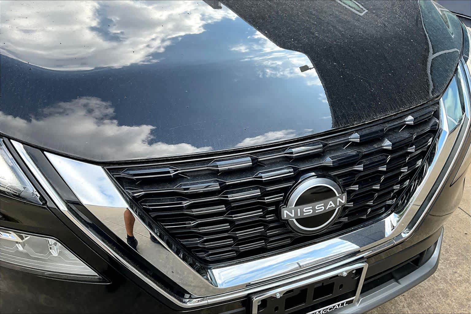 2022 Nissan Rogue SL Super Black at Sterling McCall Nissan