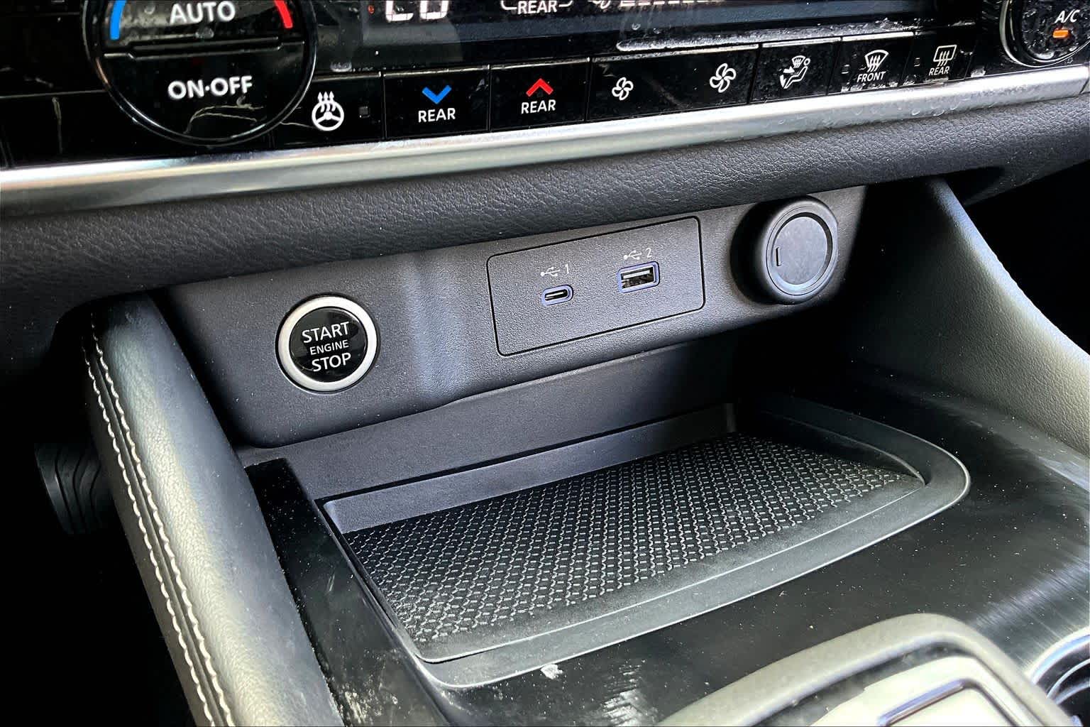 2022 Nissan Rogue SL Super Black at Sterling McCall Nissan