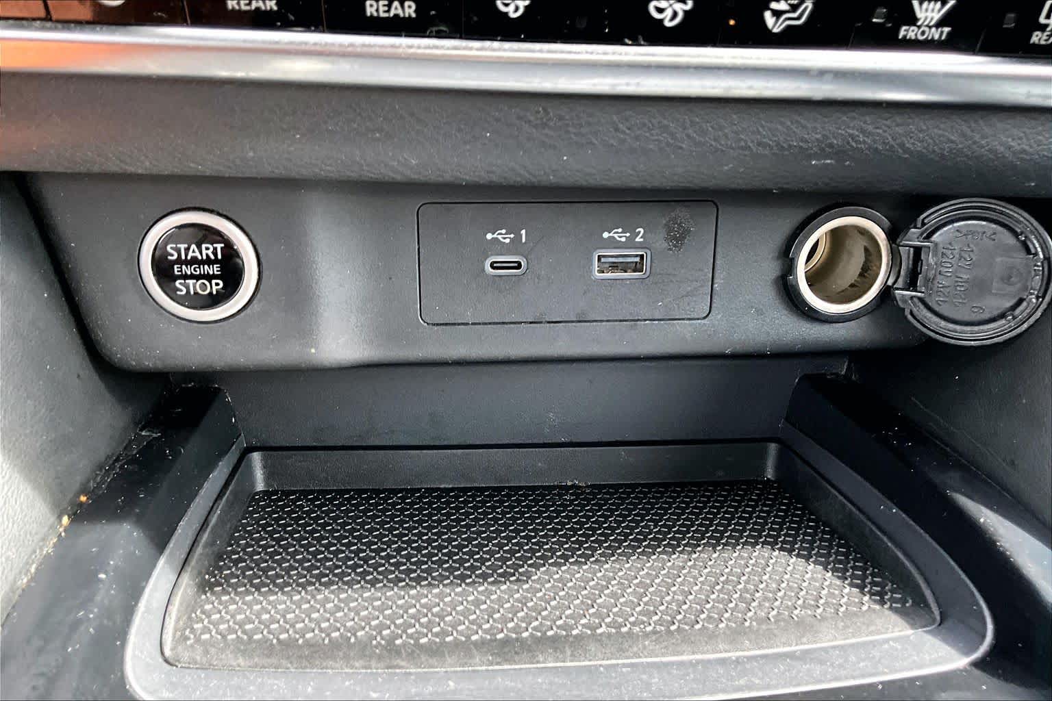 2023 Nissan Rogue photo 32 of 34