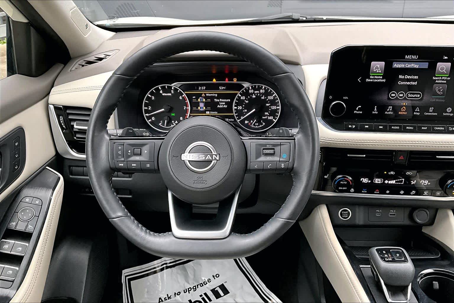 2023 Nissan Rogue SL Pearl White Tricoat at Sterling McCall Nissan