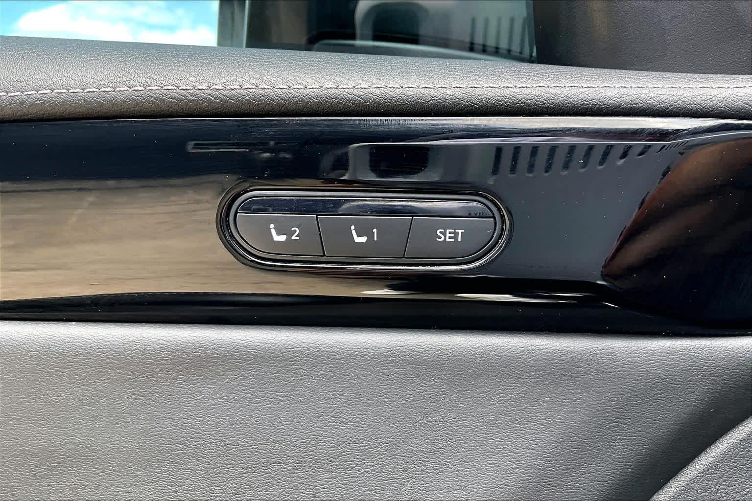 2022 INFINITI QX60 PURE Graphite Shadow at Sterling McCall Nissan