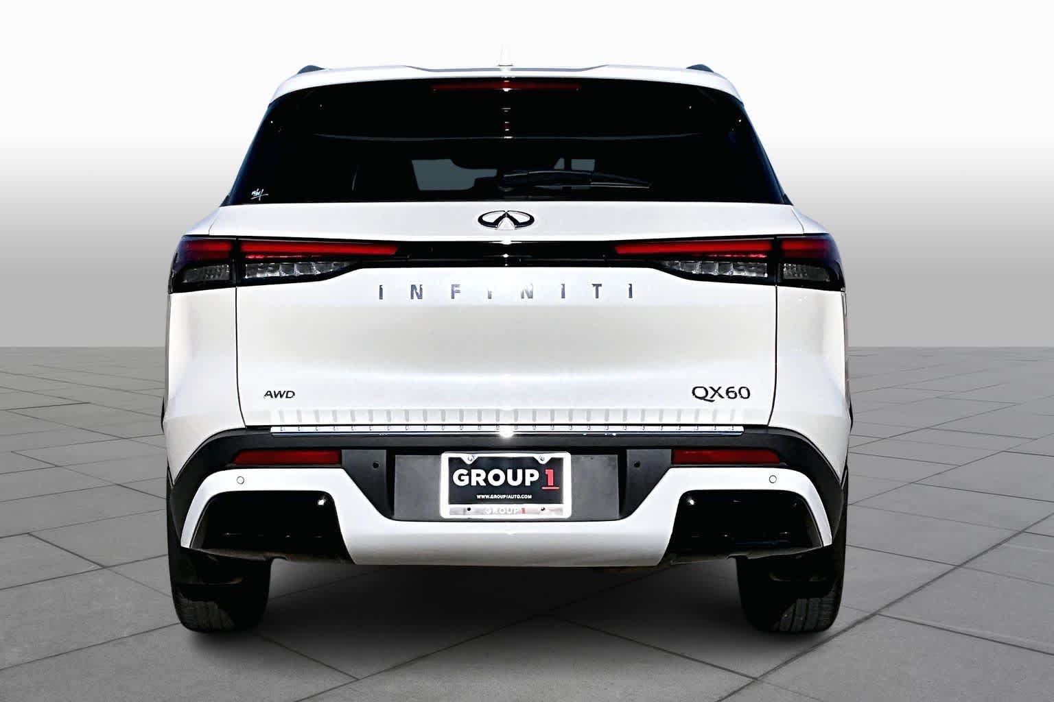 2023 INFINITI QX60 LUXE - 3
