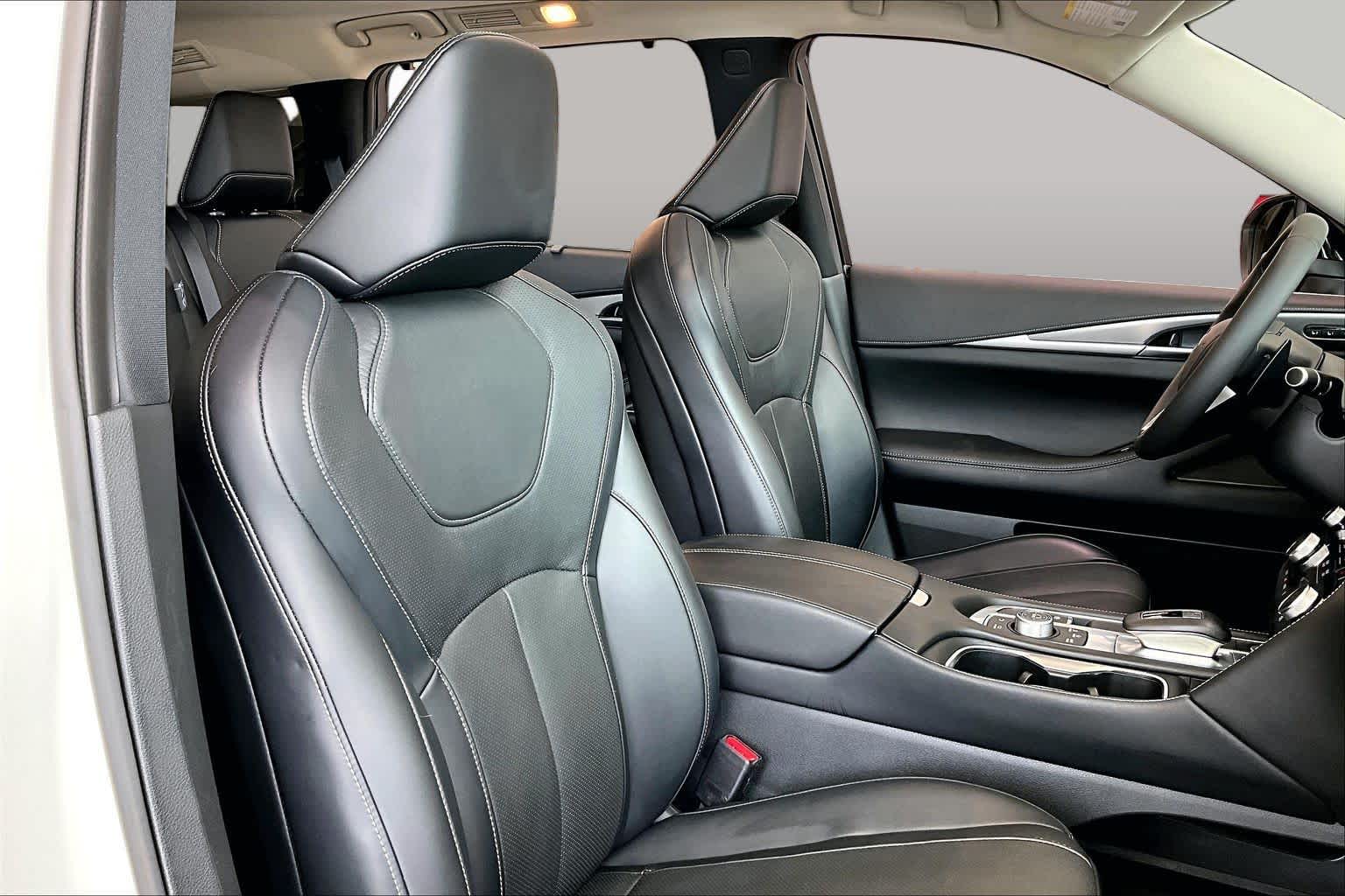 2023 INFINITI QX60 LUXE Majestic White at AutoNation USA Houston