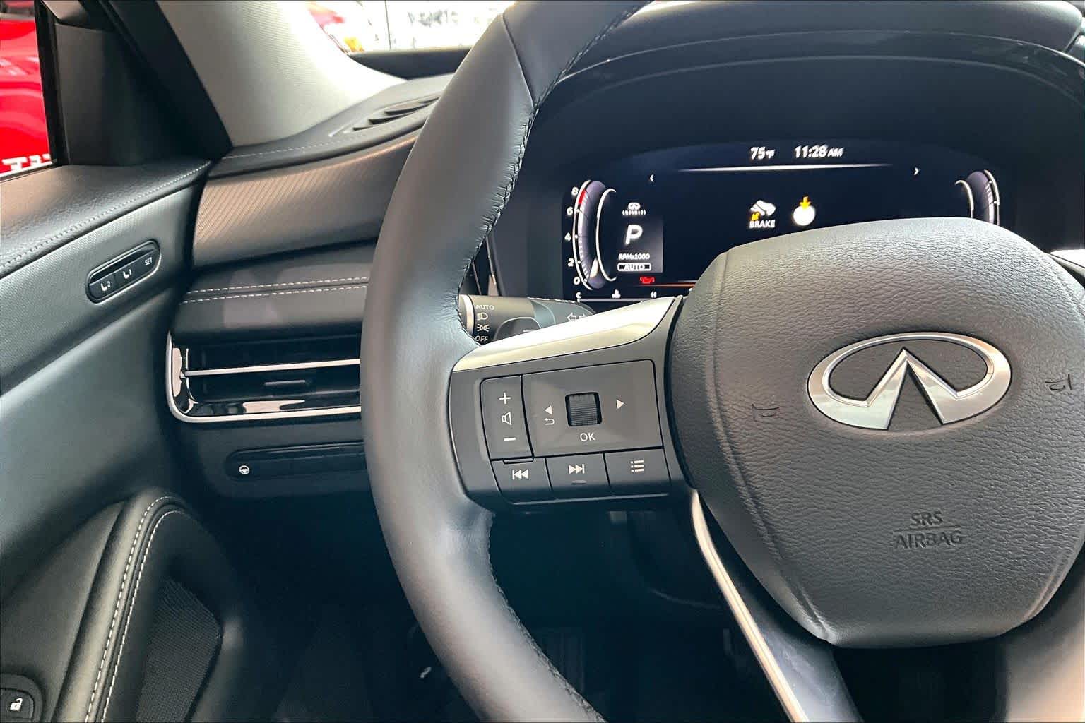 2023 INFINITI QX60 LUXE Majestic White at AutoNation USA Houston