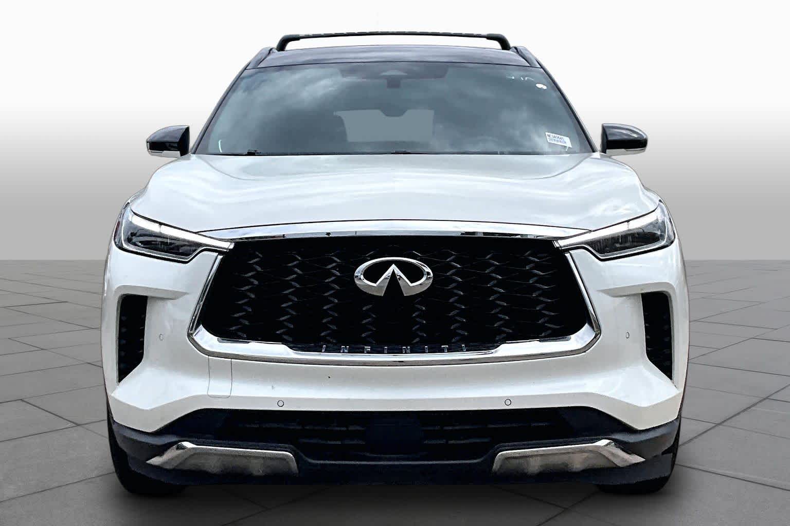 2022 INFINITI QX60 AUTOGRAPH Majestic White/Black Obsidian at Sterling McCall Nissan