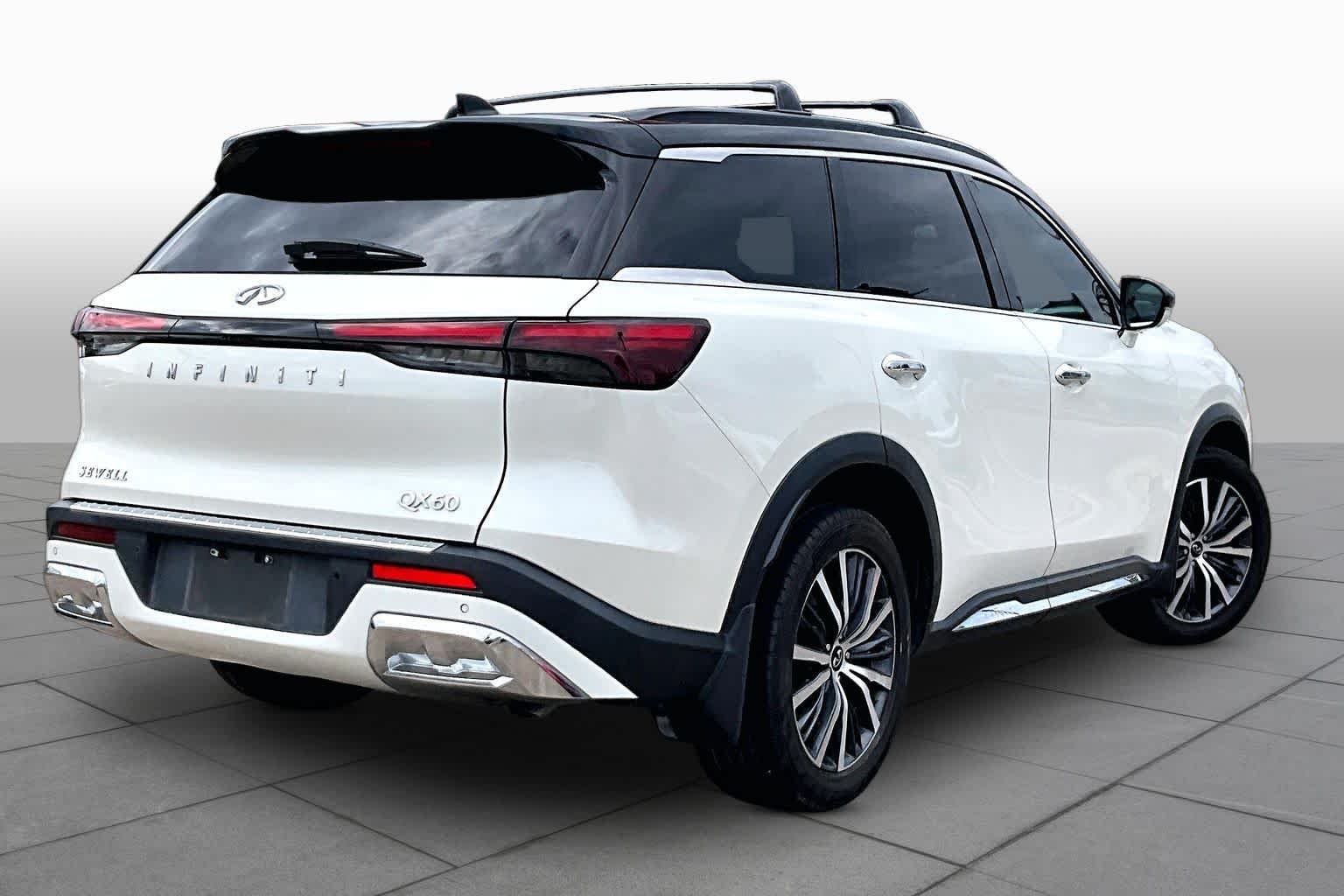 2022 INFINITI QX60 AUTOGRAPH Majestic White/Black Obsidian at Sterling McCall Nissan