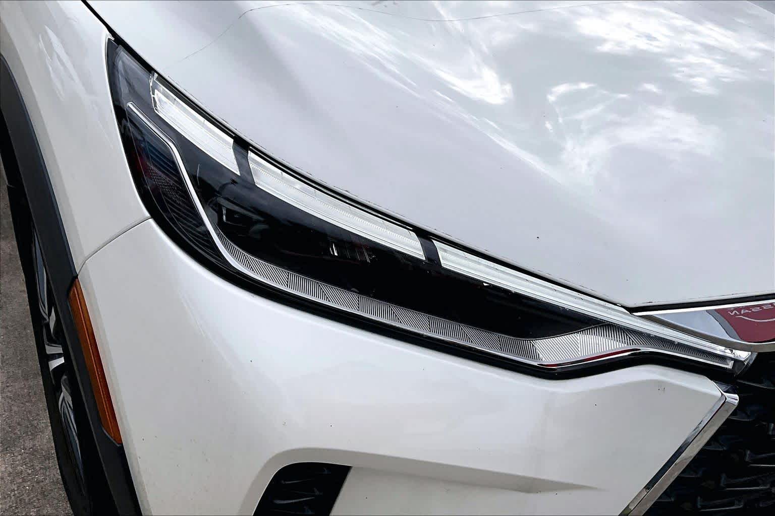 2022 INFINITI QX60 AUTOGRAPH Majestic White/Black Obsidian at Sterling McCall Nissan