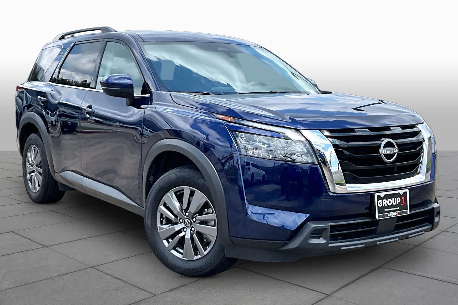 2025 Nissan Pathfinder SV - 2