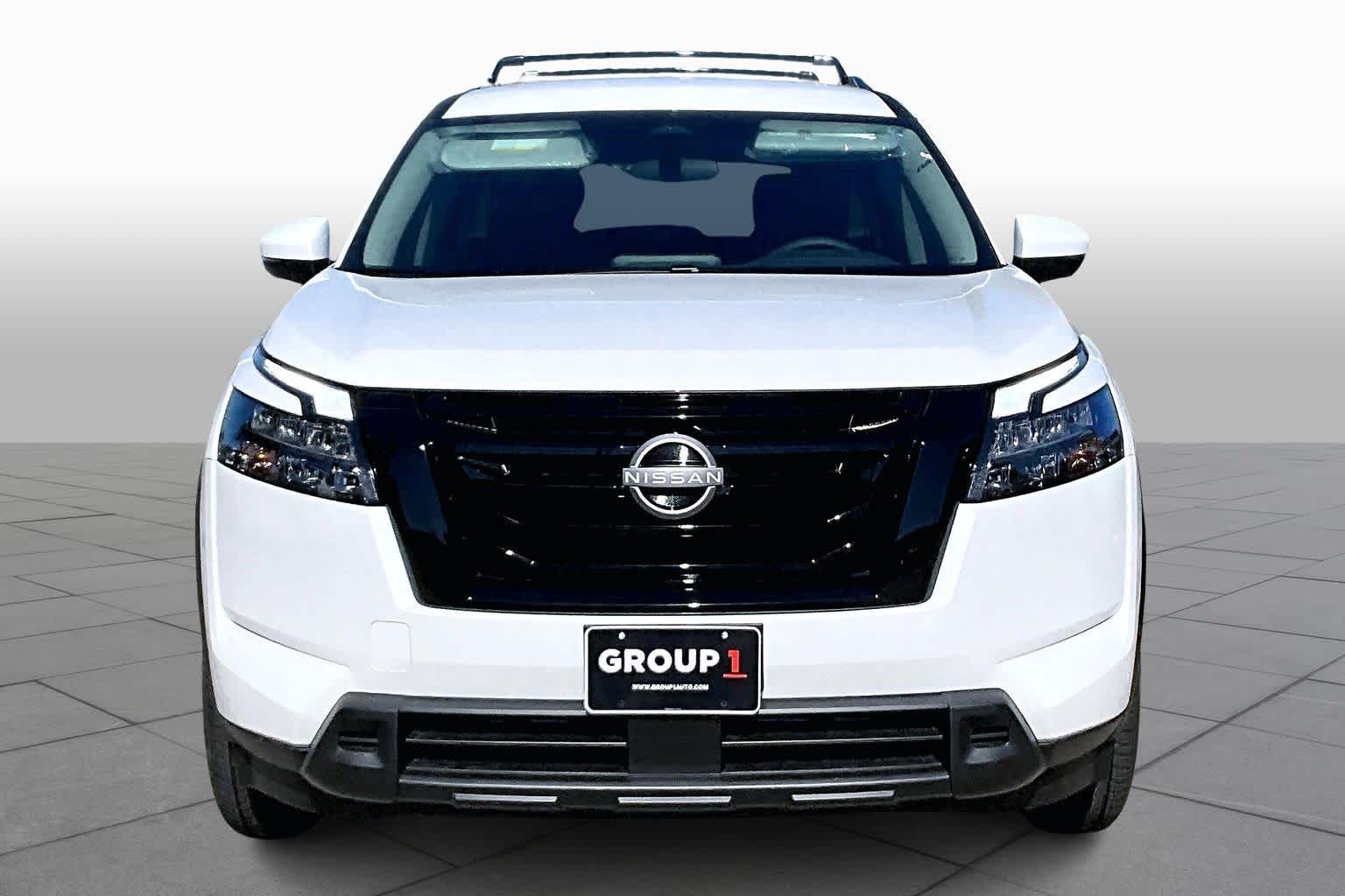 2025 Nissan Pathfinder SV Everest White Pearl Tricoat at Mercedes-Benz of Houston North