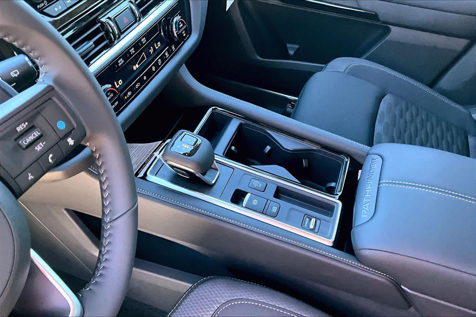 2025 Nissan Pathfinder SV Everest White Pearl Tricoat at Mercedes-Benz of Houston North