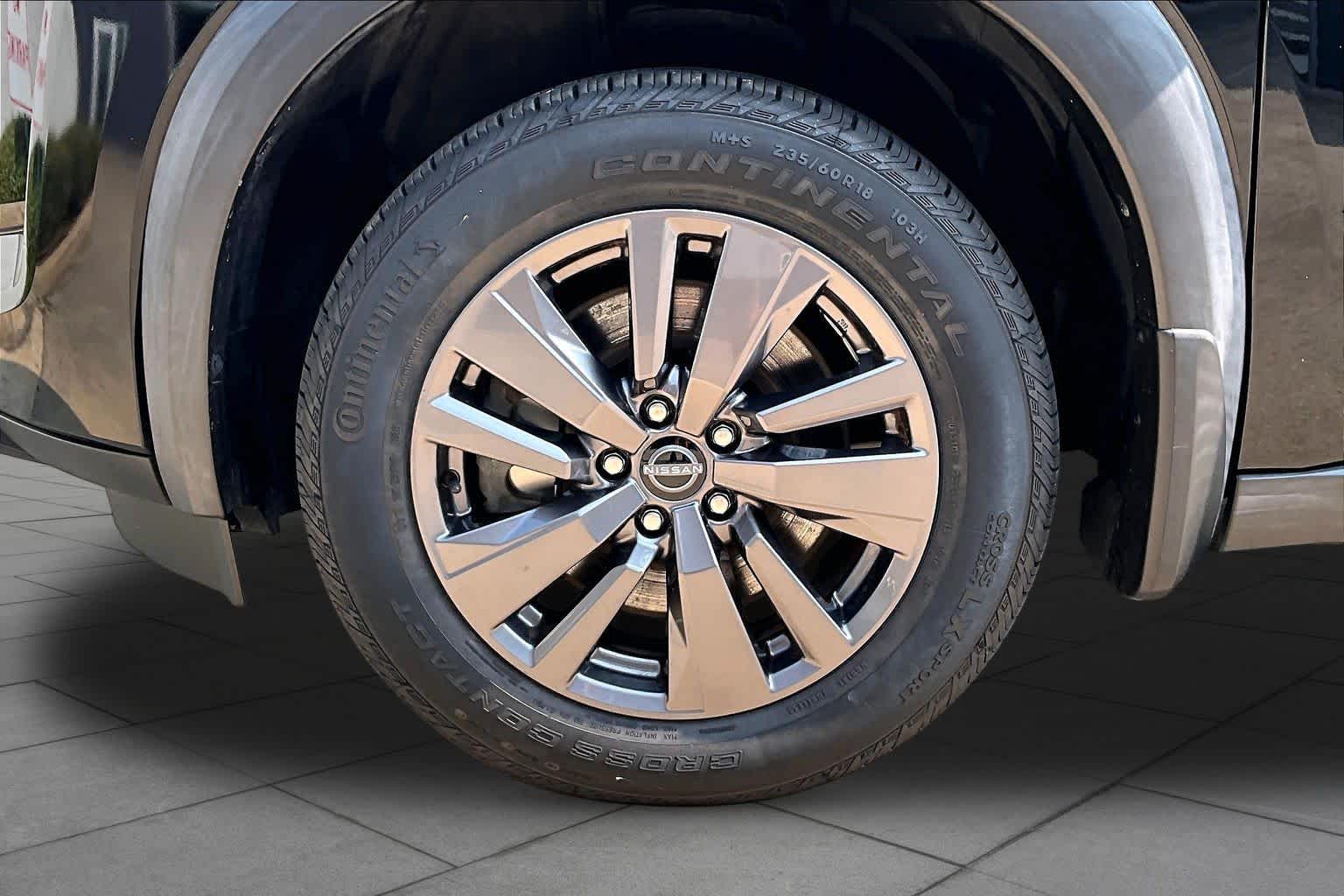 2022 Nissan Pathfinder SV Super Black at AutoNation USA Katy