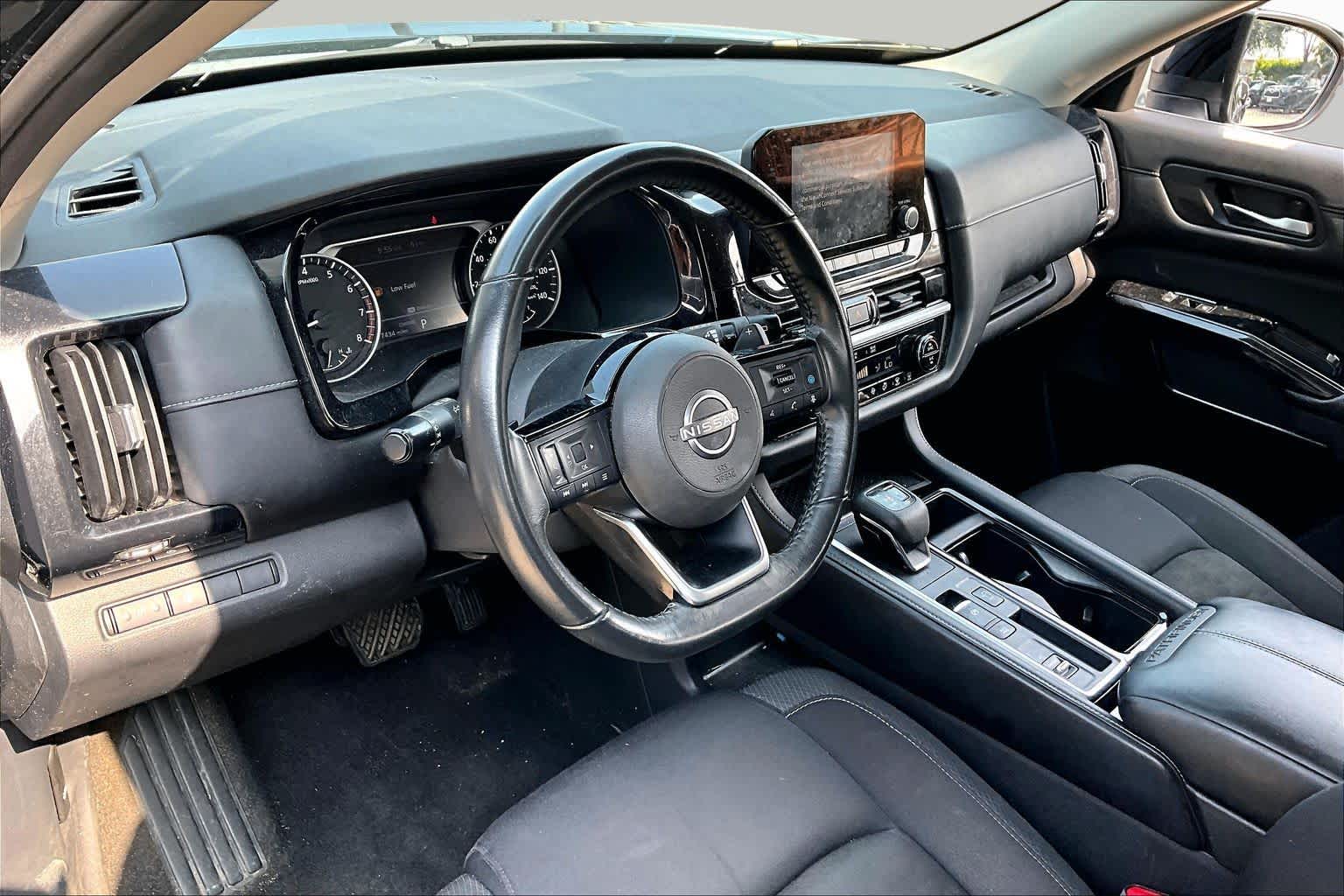 2022 Nissan Pathfinder SV Super Black at AutoNation USA Katy