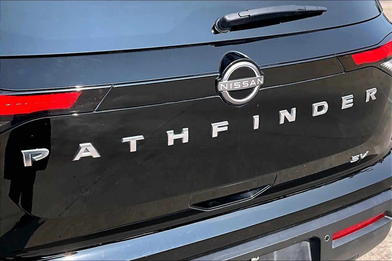 2022 Nissan Pathfinder SV Super Black at AutoNation USA Katy