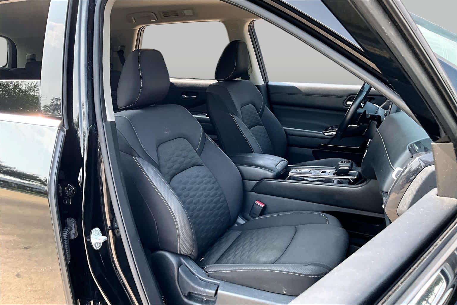2022 Nissan Pathfinder SV Super Black at AutoNation USA Katy