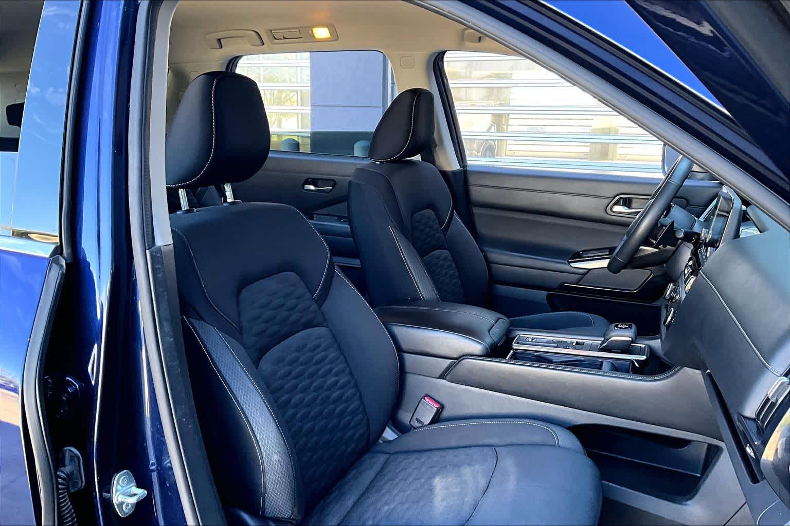 2022 Nissan Pathfinder SV Deep Ocean Blue Pearl at Tomball Ford