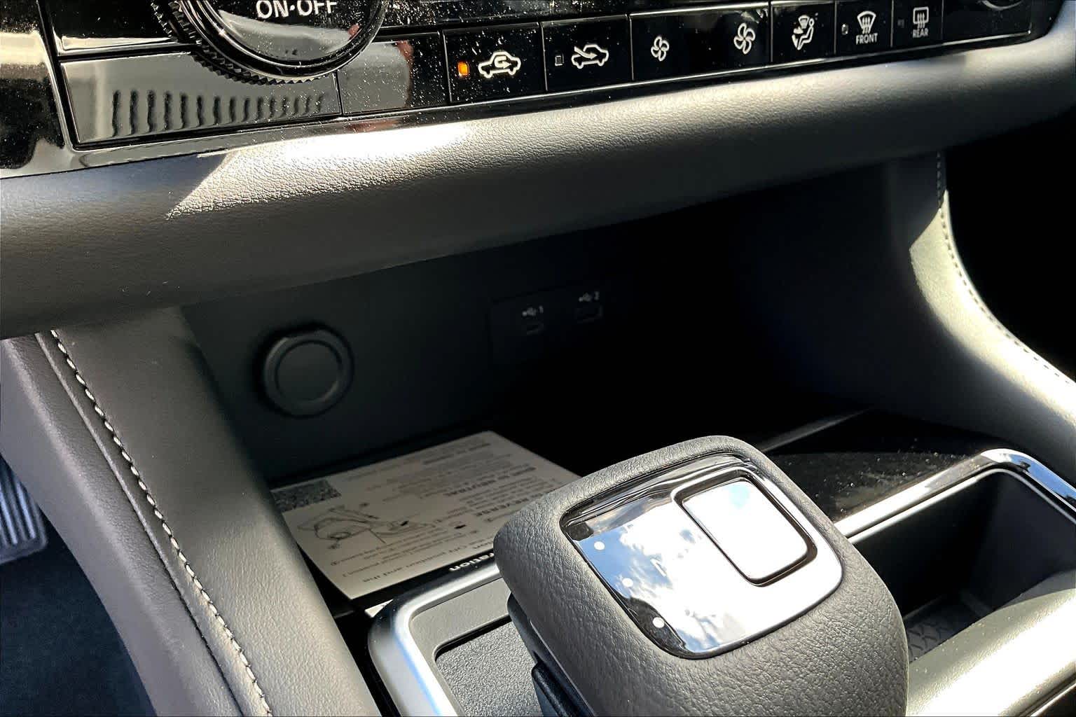 2025 Nissan Pathfinder SV Everest White Pearl Tricoat at Sterling McCall Nissan