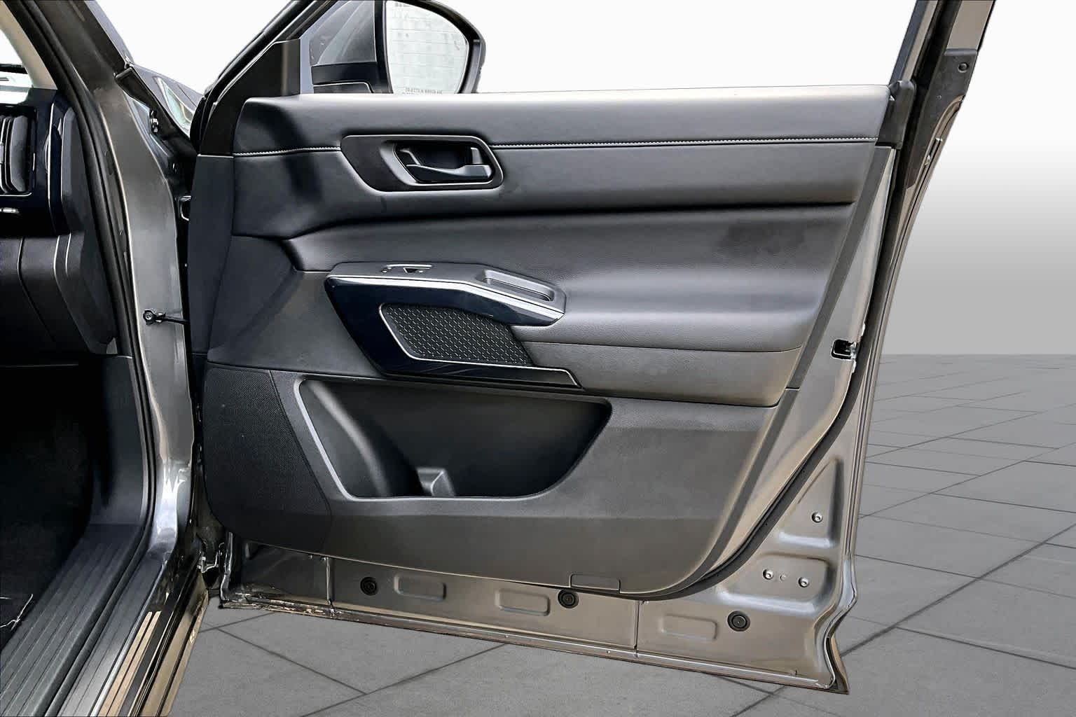 2025 Nissan Pathfinder SV Gun Metallic at Sterling McCall Nissan