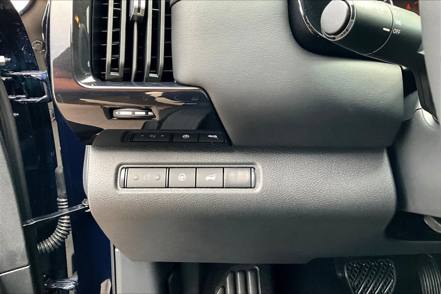 2025 Nissan Pathfinder SV Deep Ocean Blue Pearl at Sterling McCall Nissan