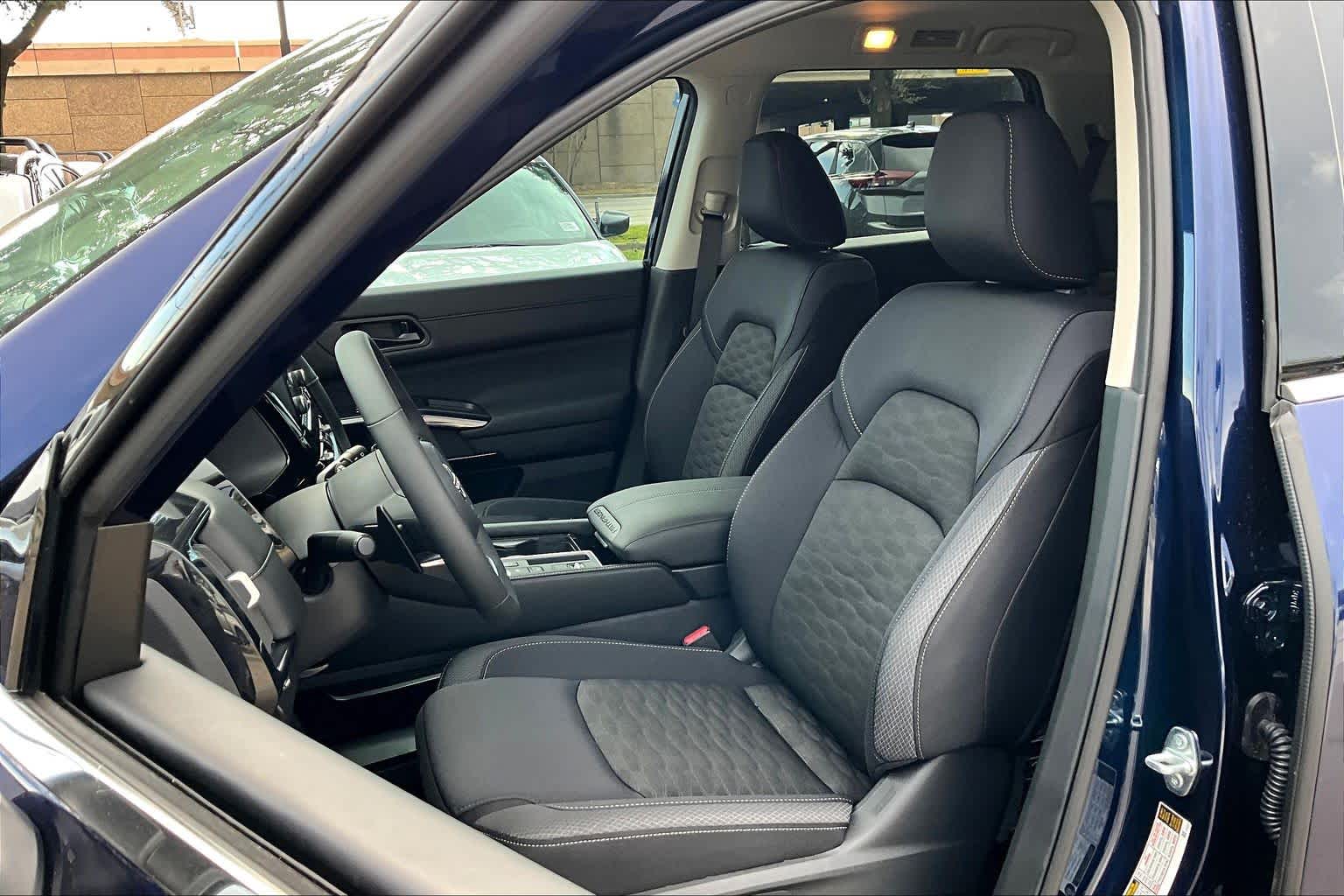 2025 Nissan Pathfinder SV Deep Ocean Blue Pearl at Sterling McCall Nissan