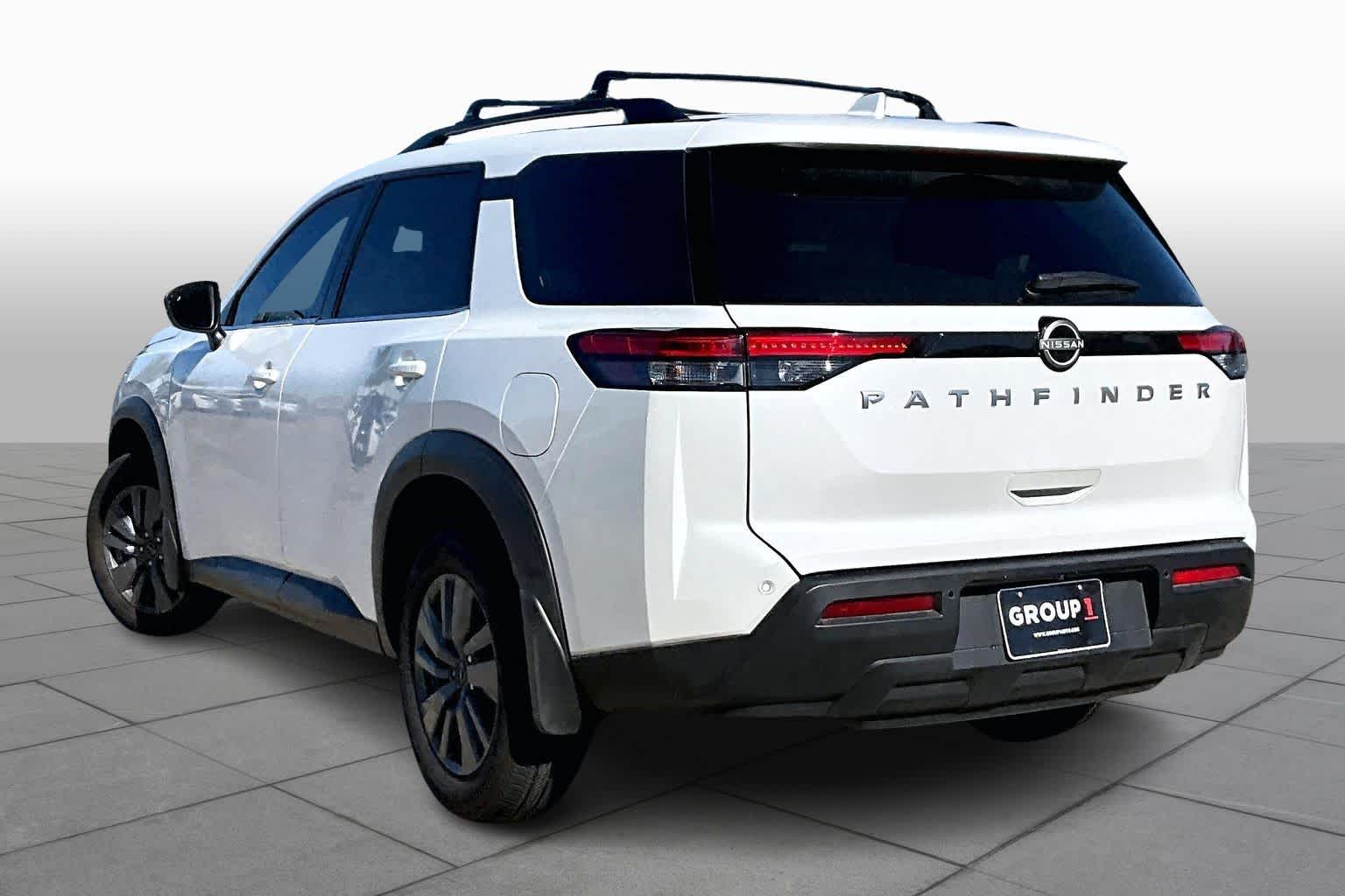 2025 Nissan Pathfinder SV Everest White Pearl Tricoat at Mercedes-Benz of Houston North