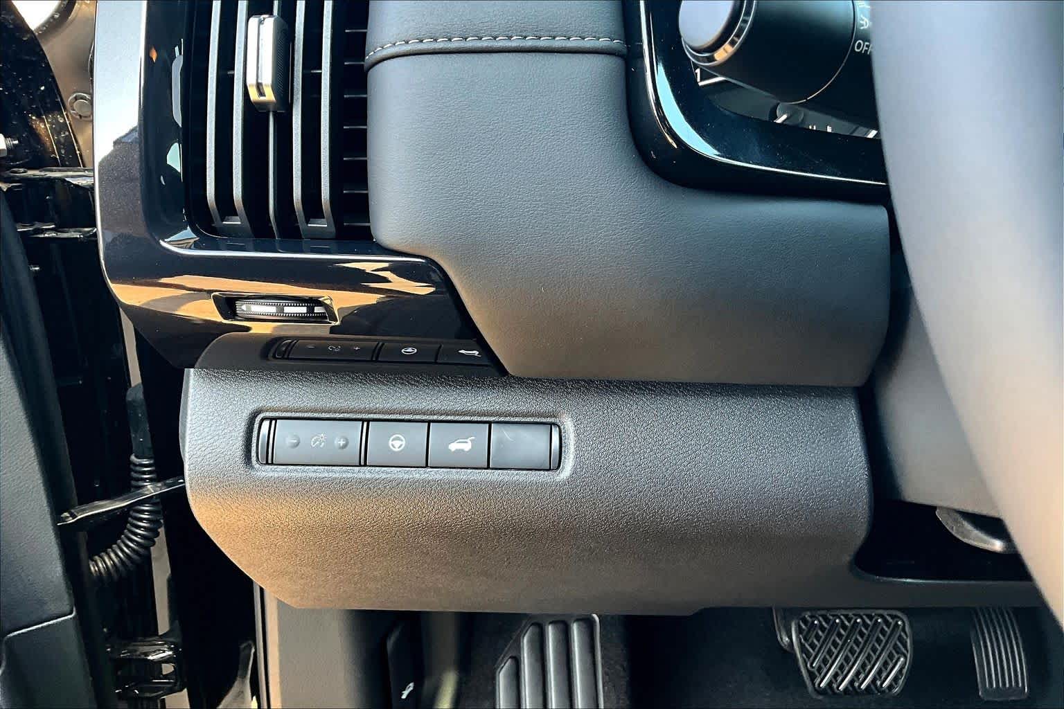 2025 Nissan Pathfinder SV Super Black at Sterling McCall Nissan