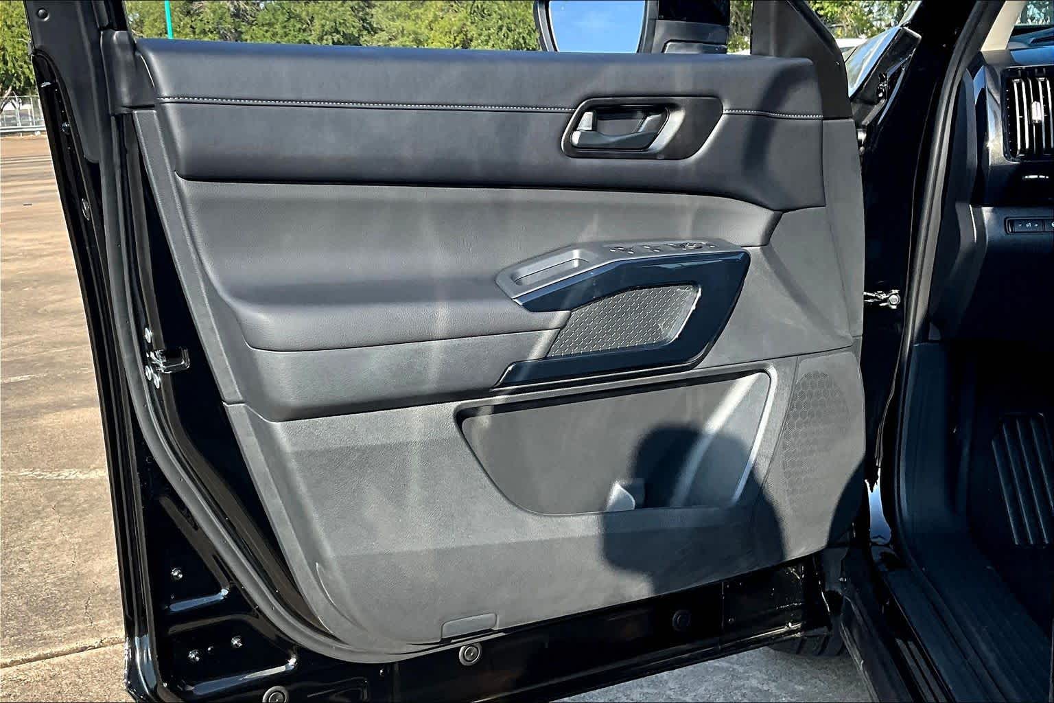 2025 Nissan Pathfinder SV Super Black at Sterling McCall Nissan