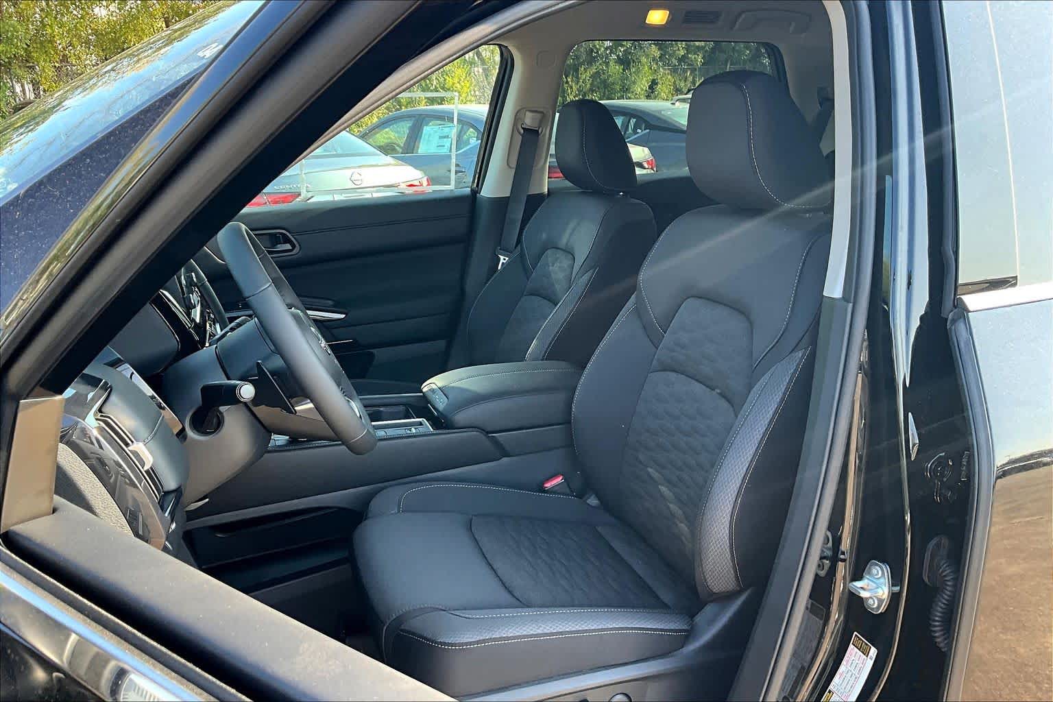 2025 Nissan Pathfinder SV Super Black at Sterling McCall Nissan