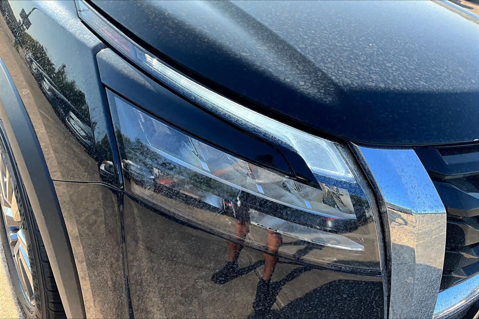 2025 Nissan Pathfinder SV Super Black at Sterling McCall Nissan