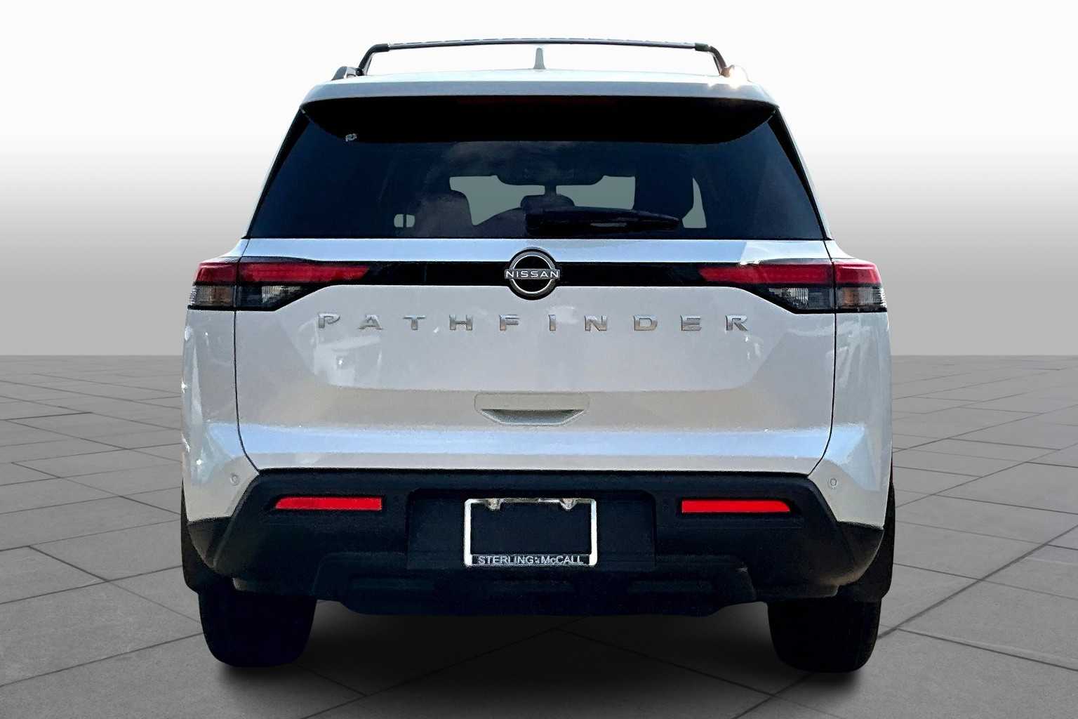 2025 Nissan Pathfinder SV Everest White Pearl Tricoat at Sterling McCall Nissan