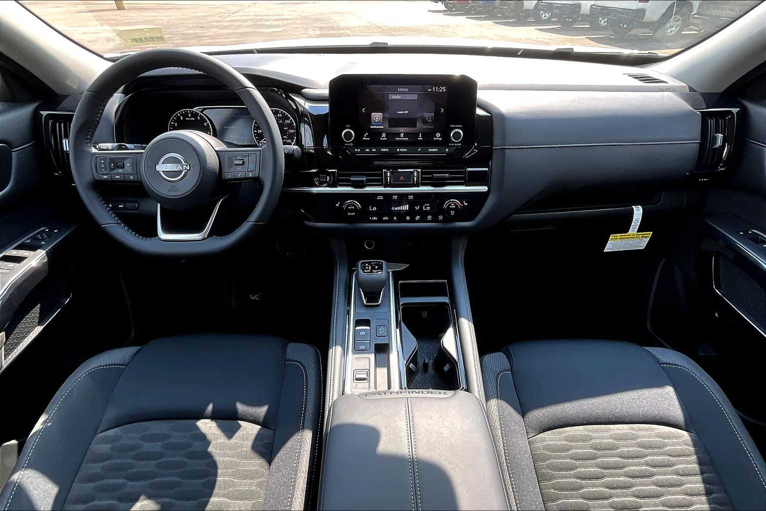 2025 Nissan Pathfinder SV Everest White Pearl Tricoat at Sterling McCall Nissan