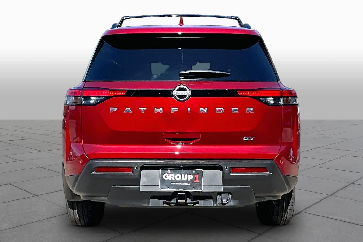 2024 Nissan Pathfinder photo 5 of 30