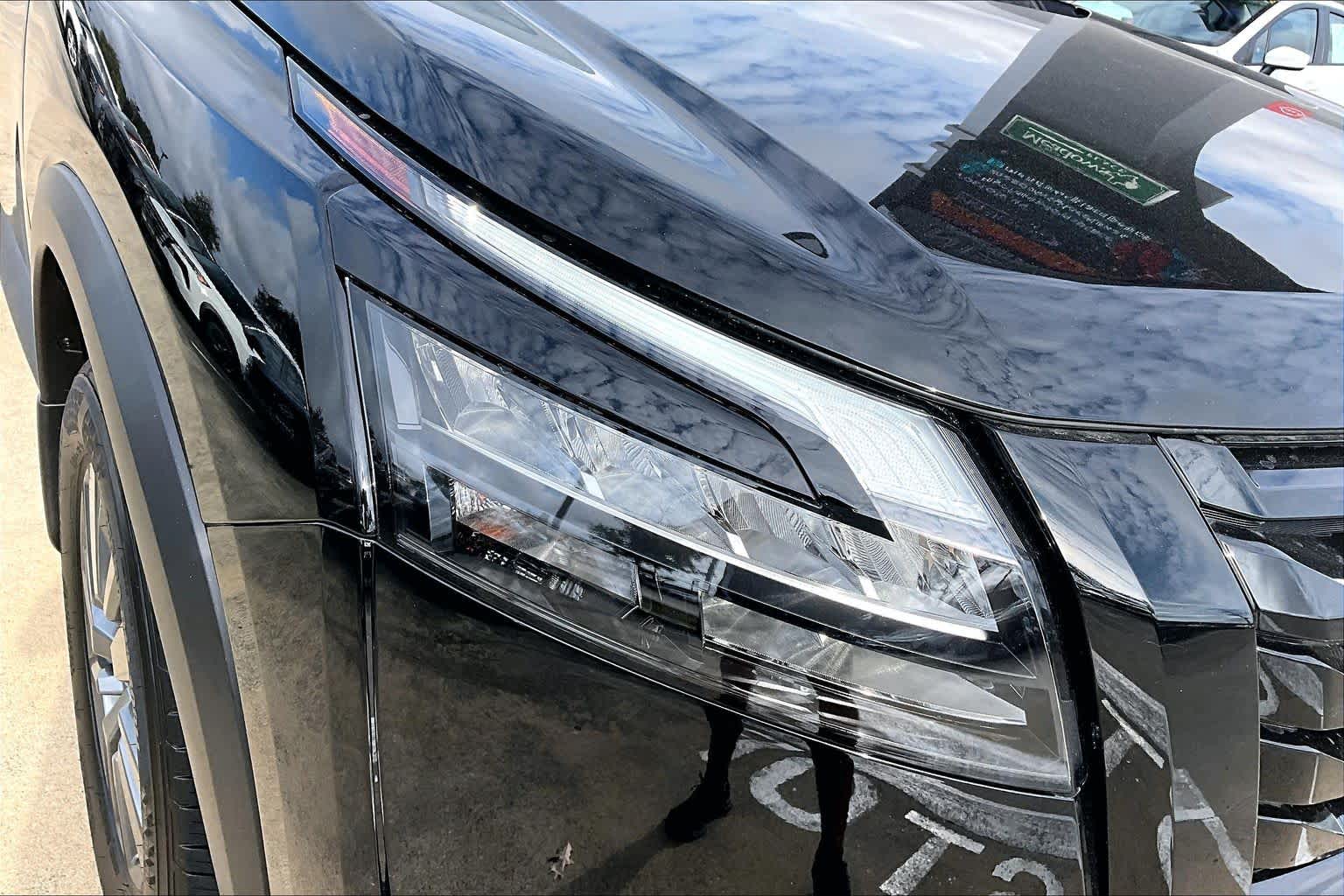 2025 Nissan Pathfinder SV Super Black at Sterling McCall Nissan