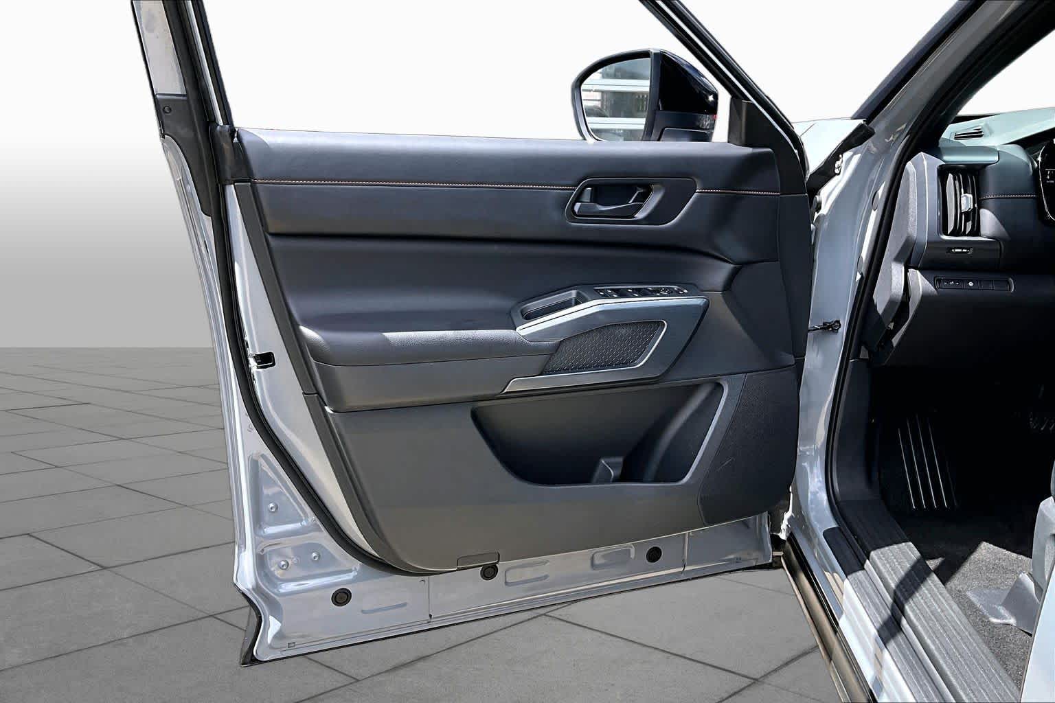2024 Nissan Pathfinder Rock Creek Solid Gray/Super Black at Group 1 Toyota Southwest