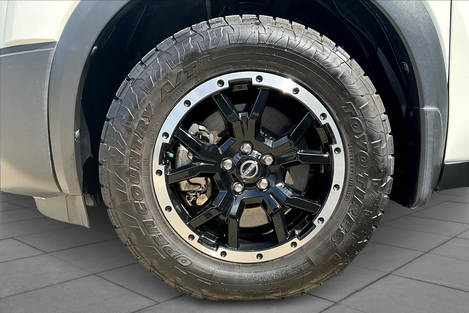2023 Nissan Pathfinder Rock Creek 2T WHT BLK ROOF at AutoNation USA Katy