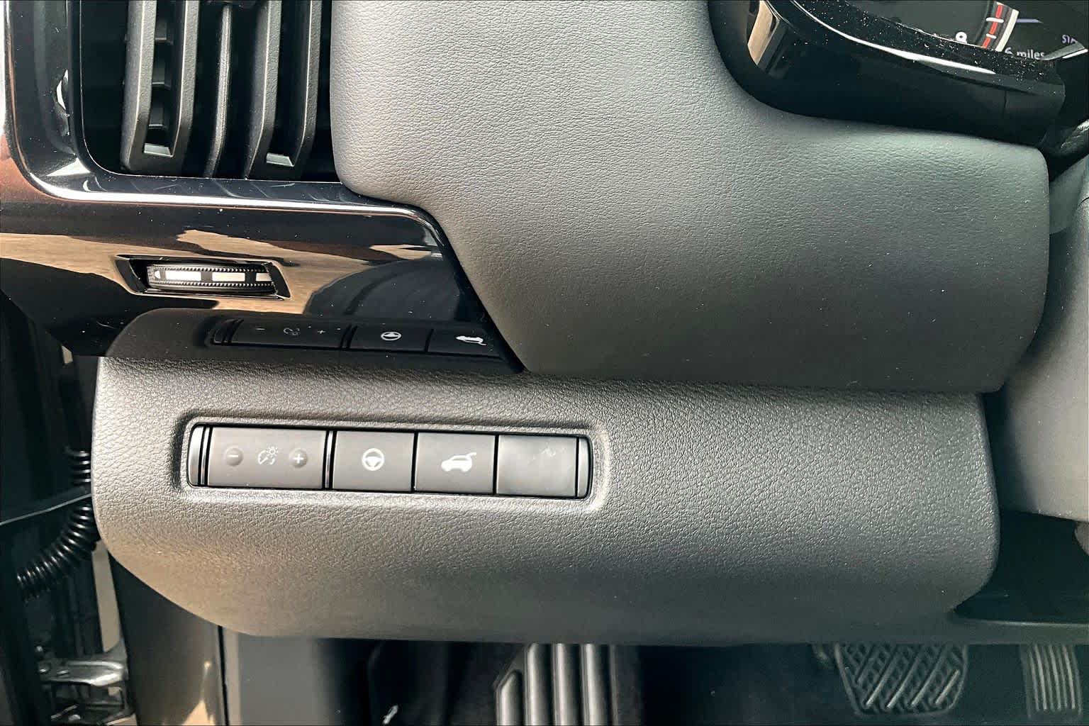 2026 Nissan Pathfinder SV Gun Metallic at Baytown Ford