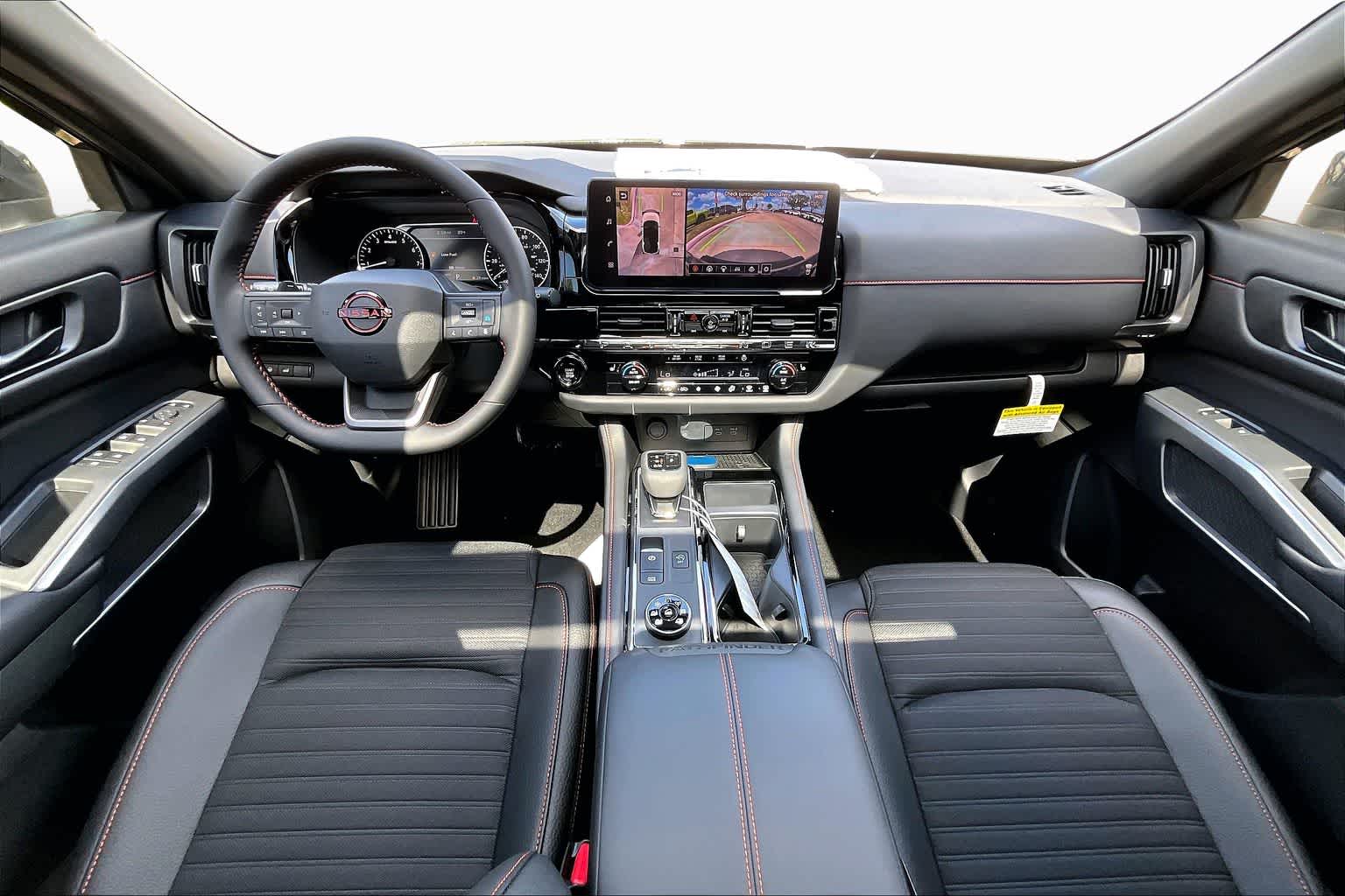 2026 Nissan Pathfinder Rock Creek Super Black at Price LeBlanc Nissan