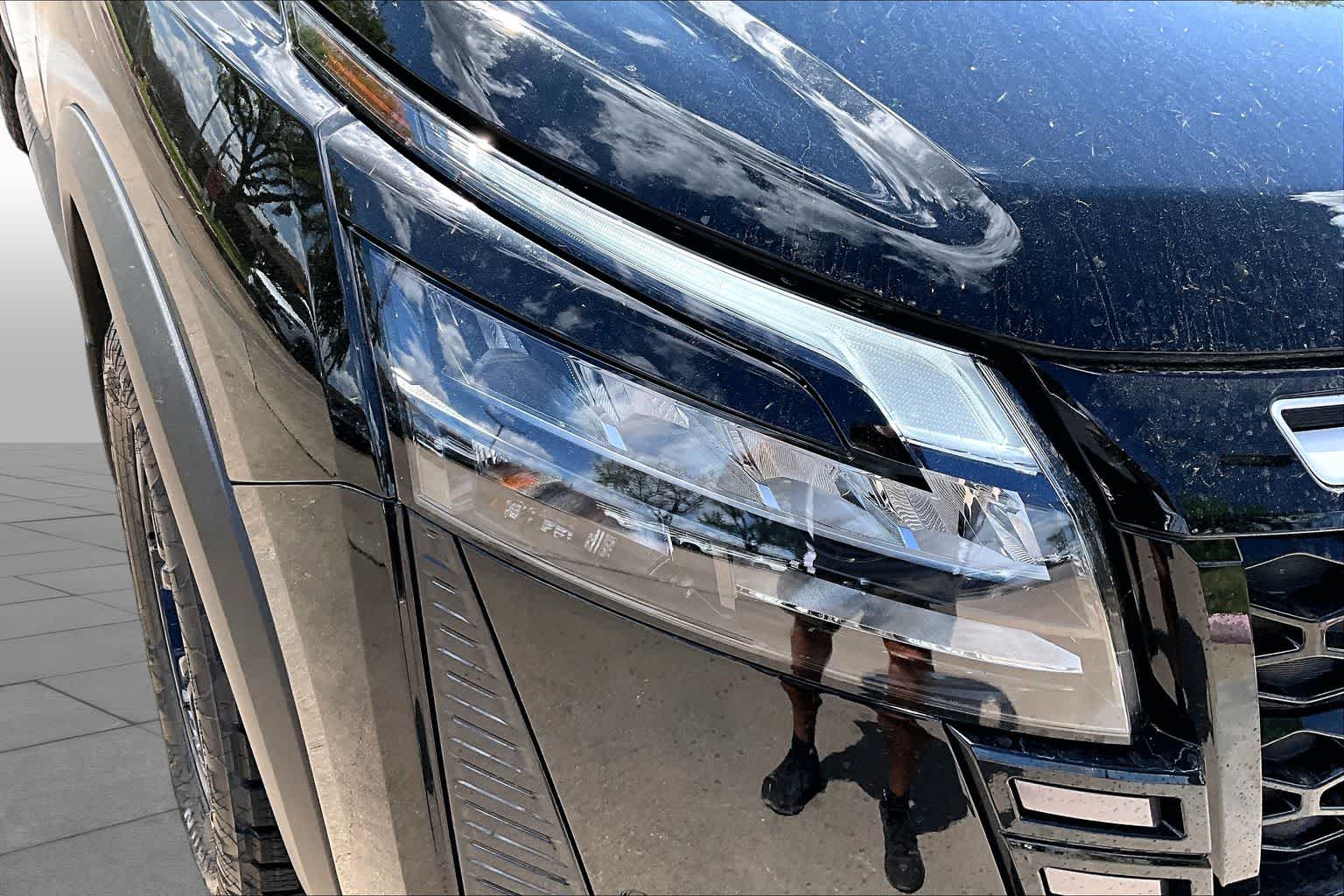 2026 Nissan Pathfinder Rock Creek Super Black at Price LeBlanc Nissan