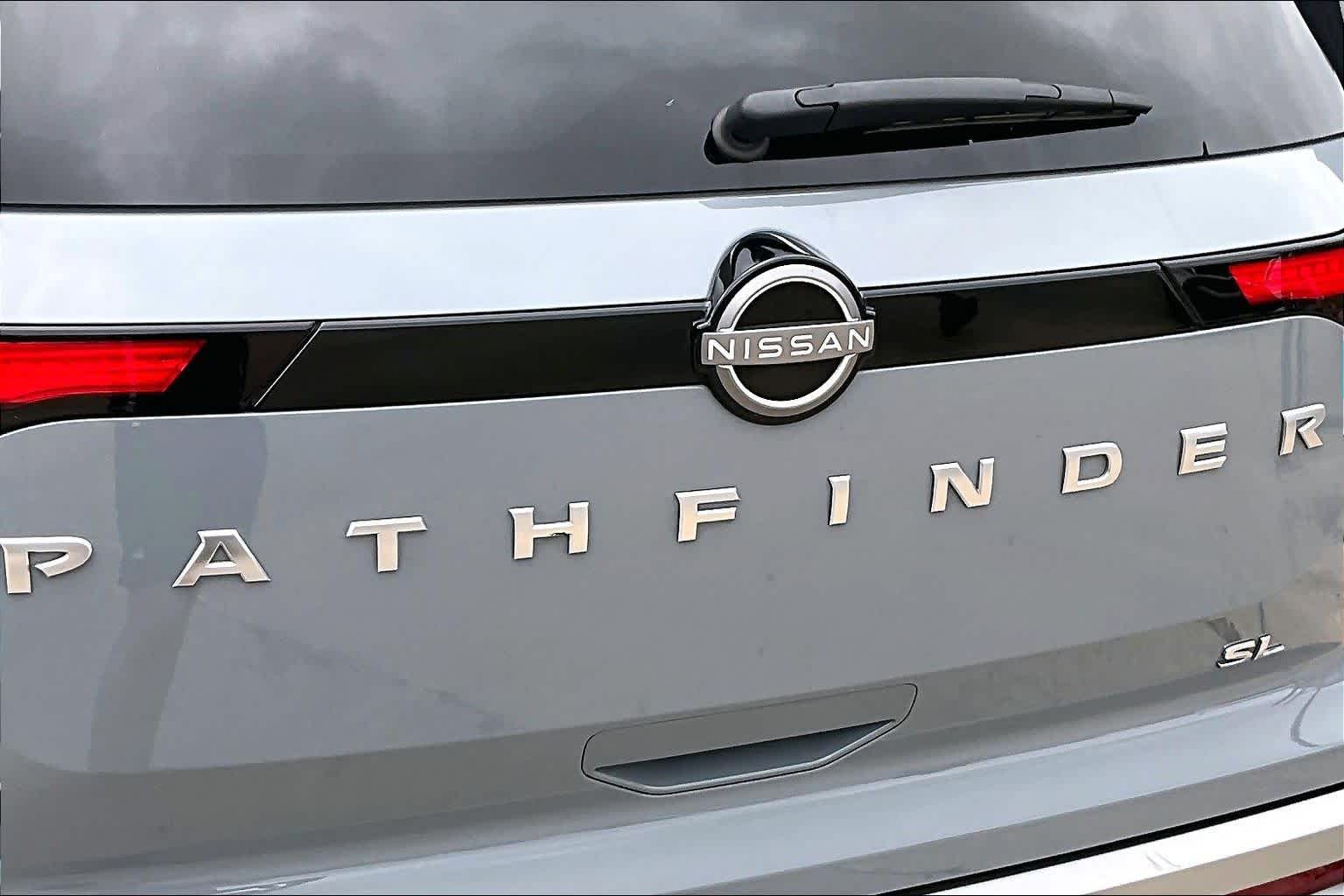 2023 Nissan Pathfinder SL Solid Gray/Super Black at Texan GMC Buick