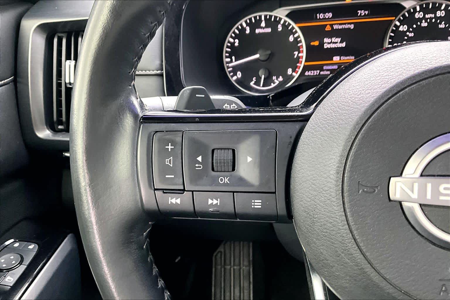 2023 Nissan Pathfinder SL Solid Gray/Super Black at Texan GMC Buick