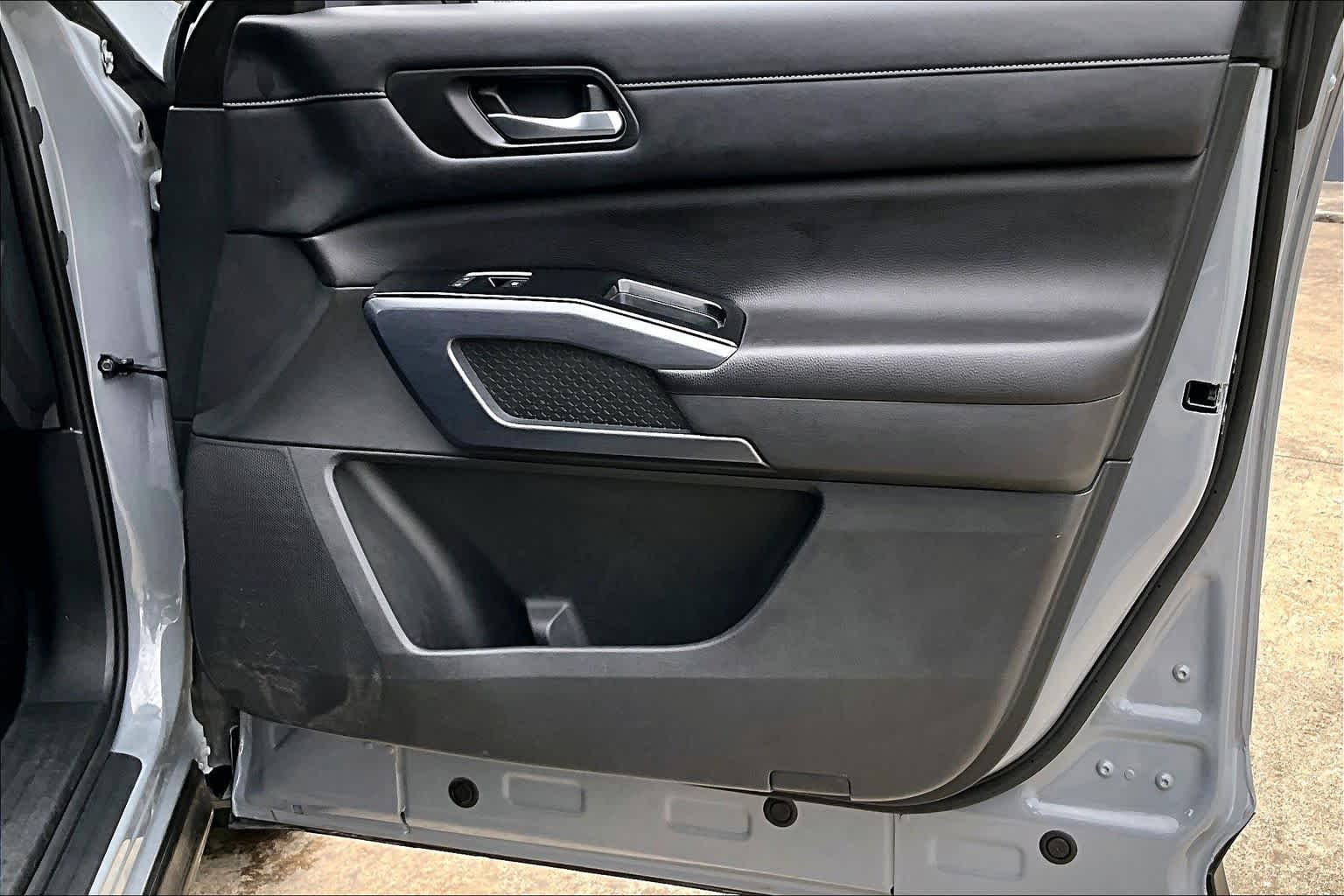 2023 Nissan Pathfinder SL Solid Gray/Super Black at Texan GMC Buick