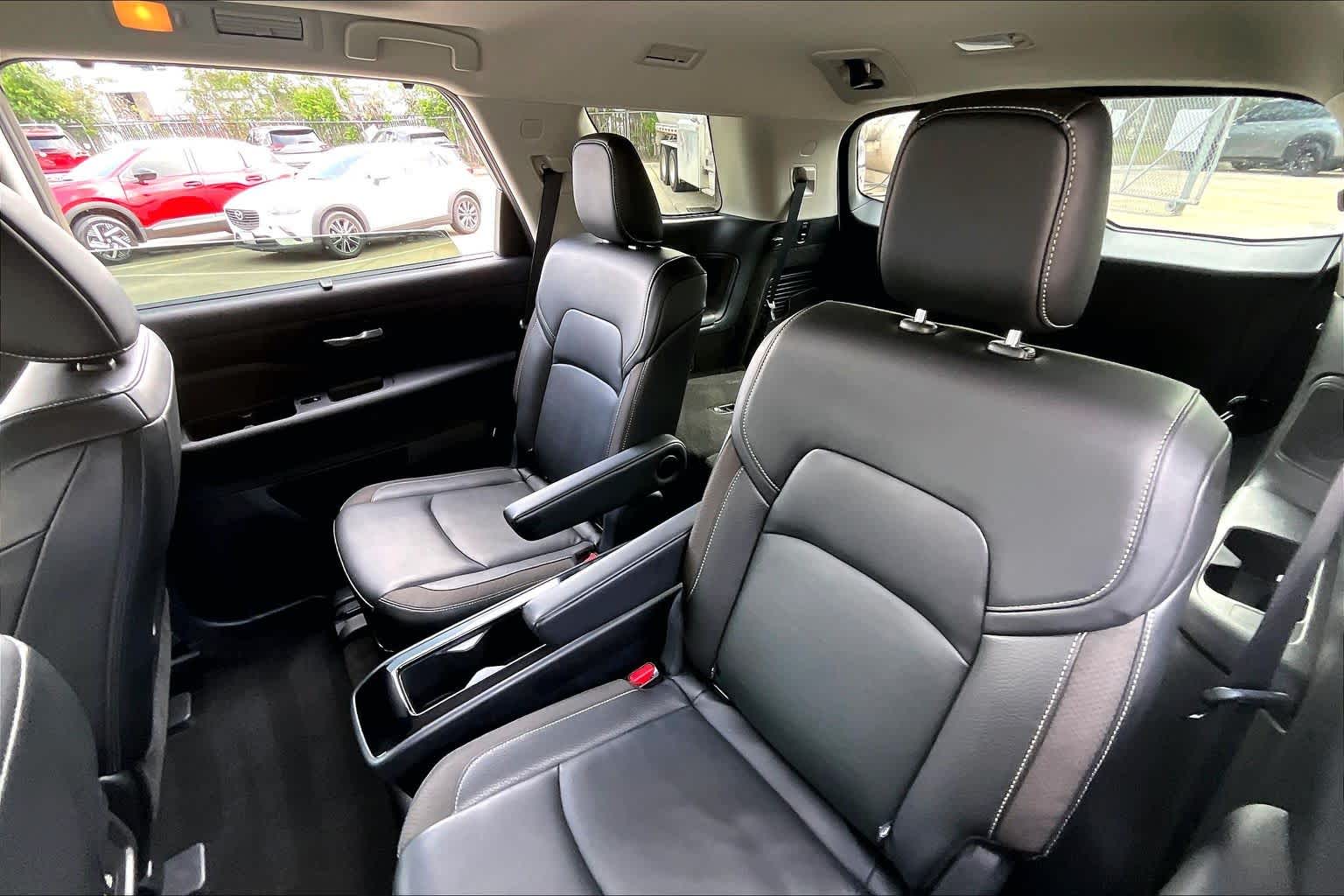 2023 Nissan Pathfinder SL Pearl White Tricoat at Lexus Southwest Houston