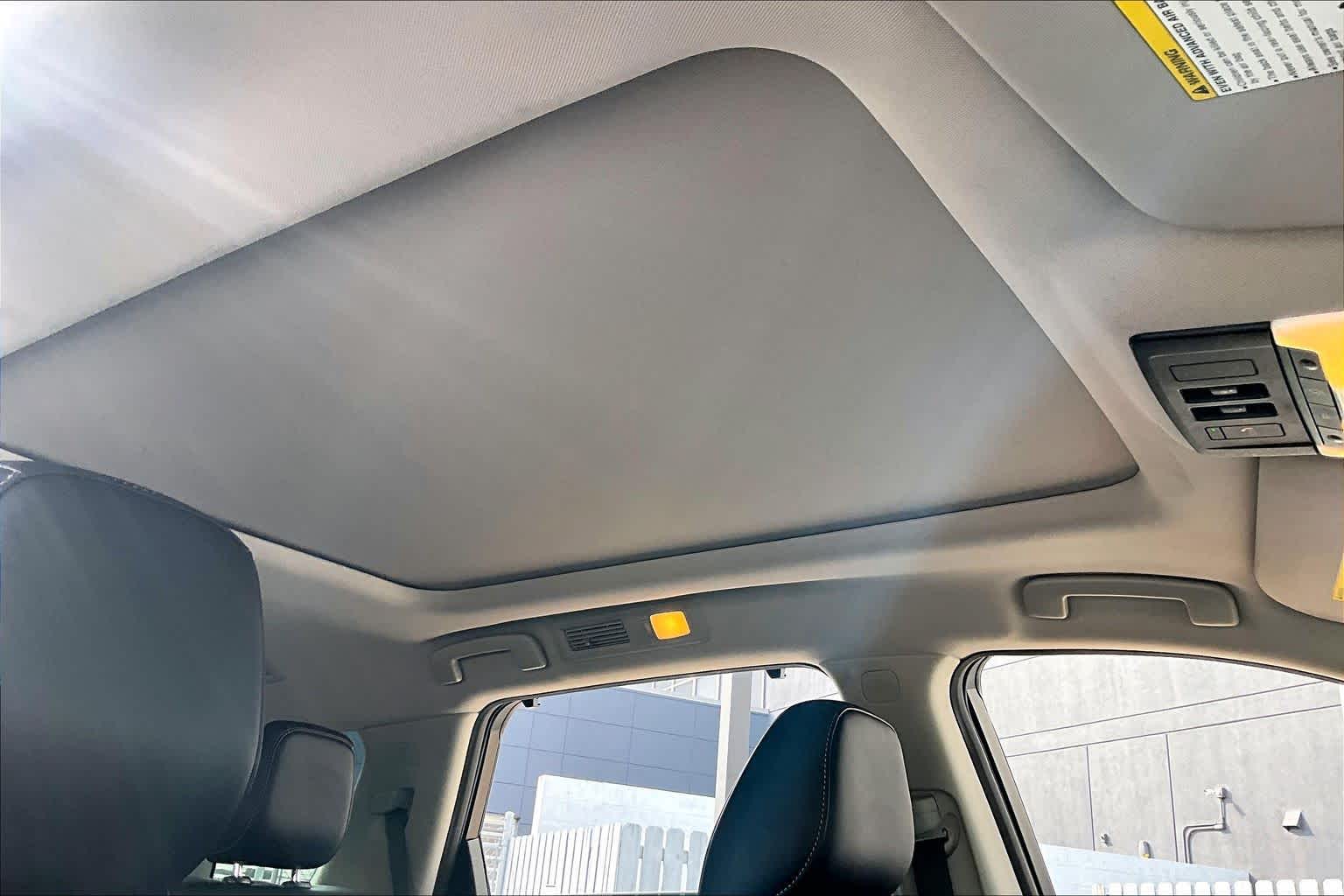 2023 Nissan Pathfinder SL Pearl White Tricoat at Lexus Southwest Houston