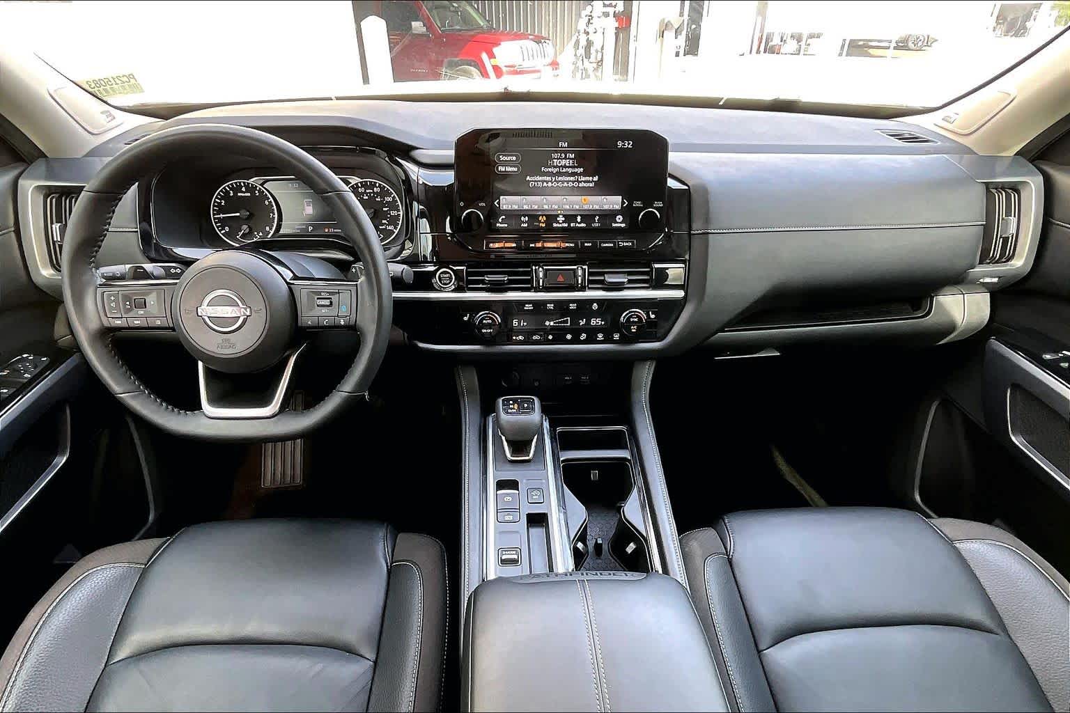 2023 Nissan Pathfinder SL Pearl White Tricoat at Lexus Southwest Houston
