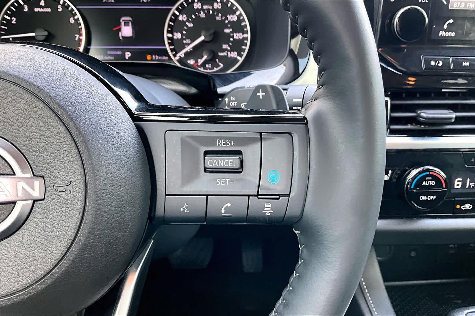 2023 Nissan Pathfinder SL Pearl White Tricoat at Lexus Southwest Houston