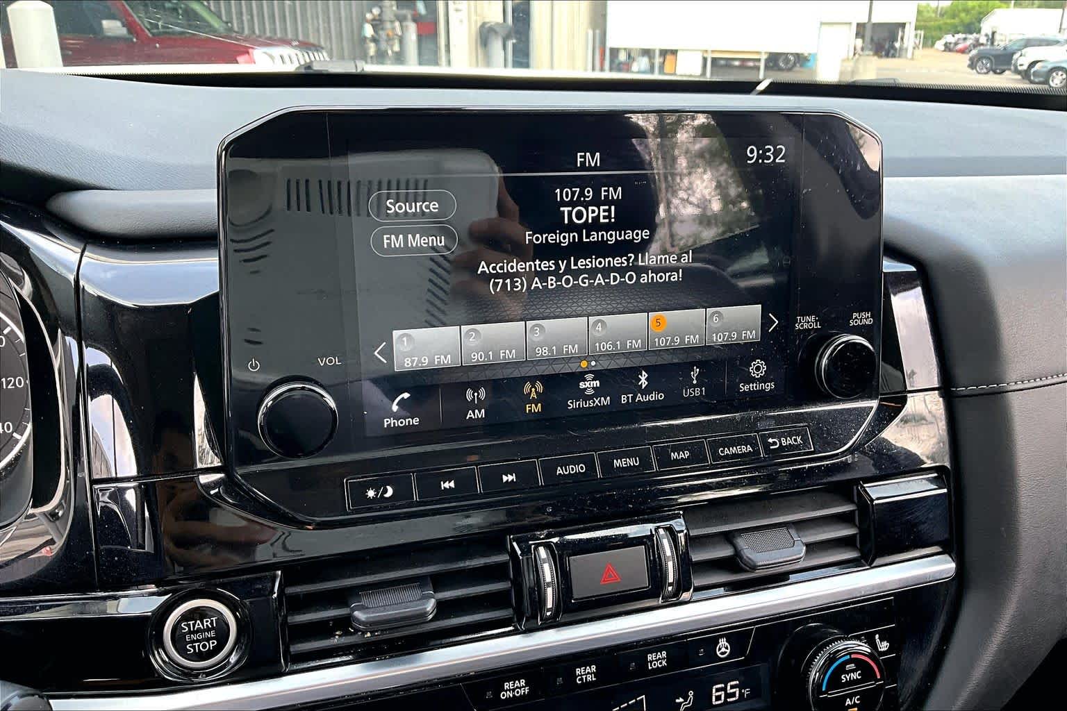 2023 Nissan Pathfinder SL Pearl White Tricoat at Lexus Southwest Houston
