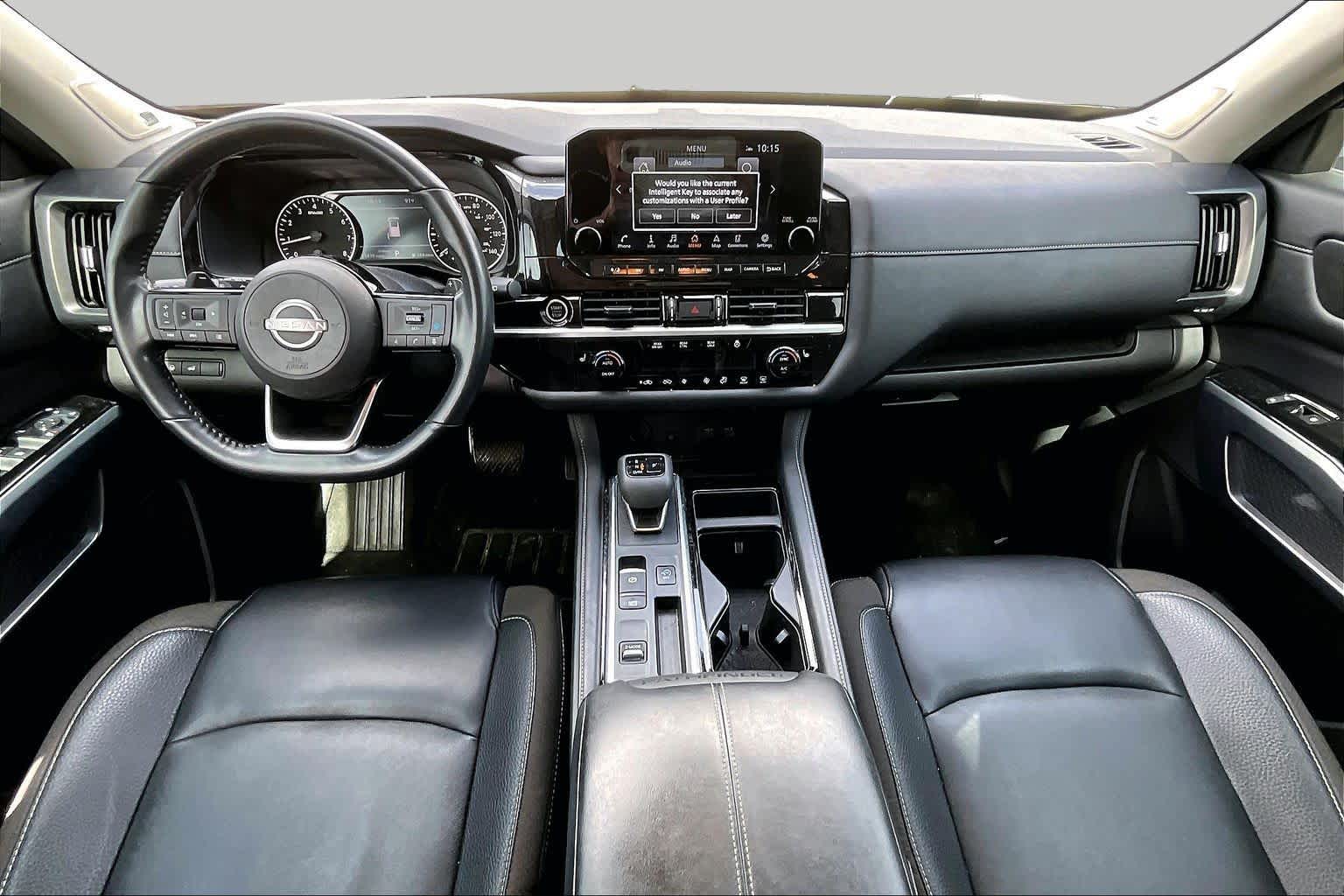 2023 Nissan Pathfinder SL Pearl White Tricoat/Super Black at Lone Star Chevrolet