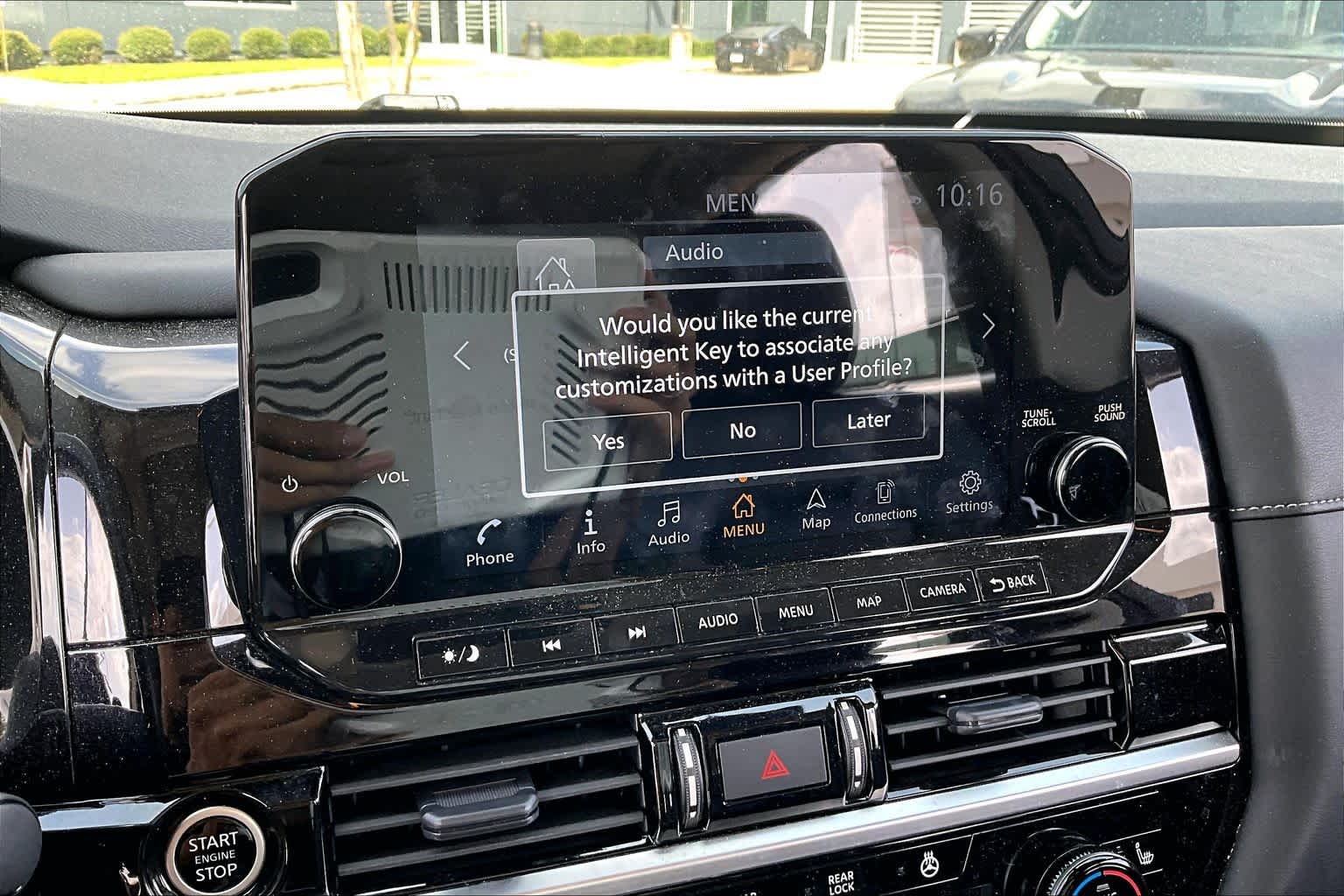 2023 Nissan Pathfinder SL Pearl White Tricoat/Super Black at Lone Star Chevrolet
