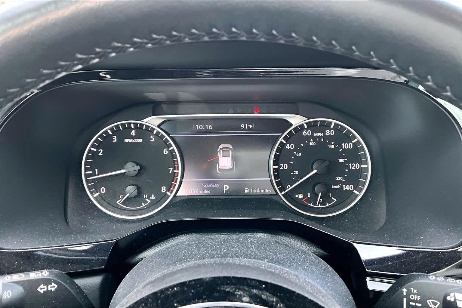 2023 Nissan Pathfinder SL Pearl White Tricoat/Super Black at Lone Star Chevrolet