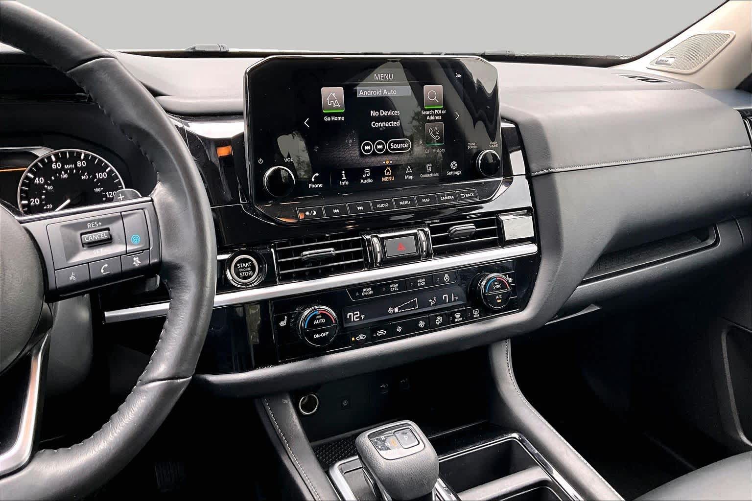 2022 Nissan Pathfinder photo 5 of 33