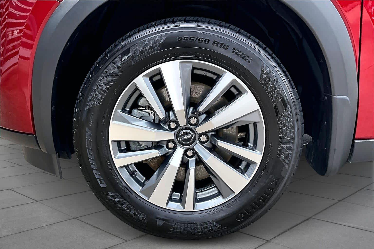 2023 Nissan Pathfinder SL Scarlet Ember Tintcoat at Davis Chevrolet